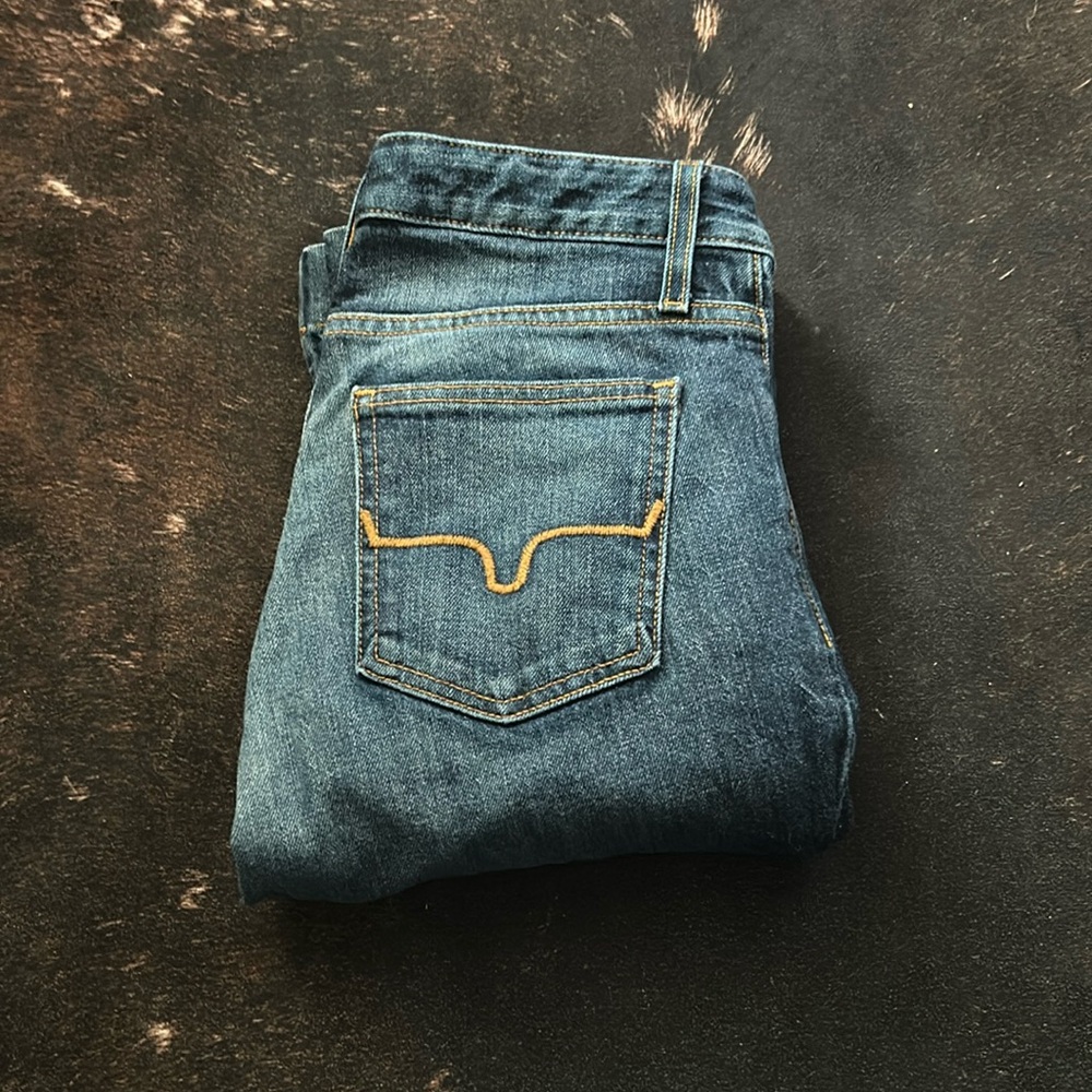 MOVING SALE KIMES RANCH 2/34 Jennifer High Rise Jeans. Make offers!